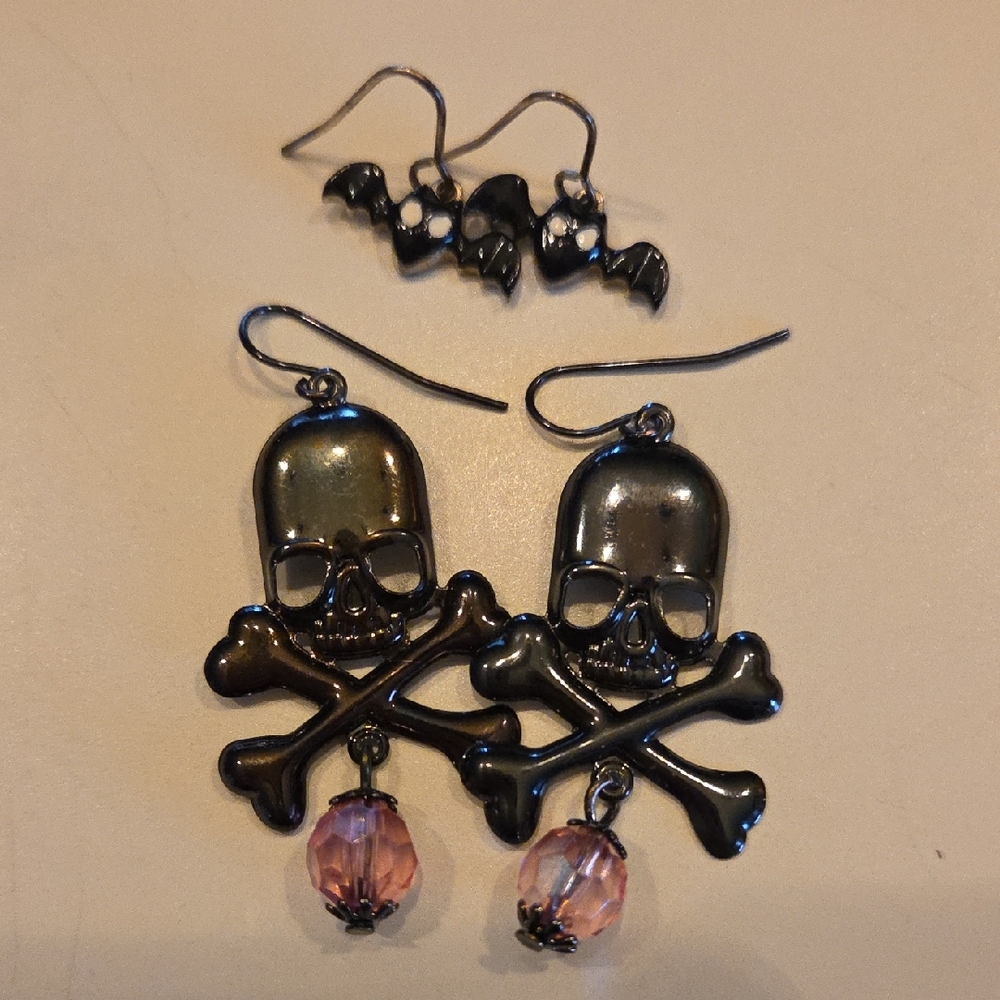 2 Pair Halloween Earrings